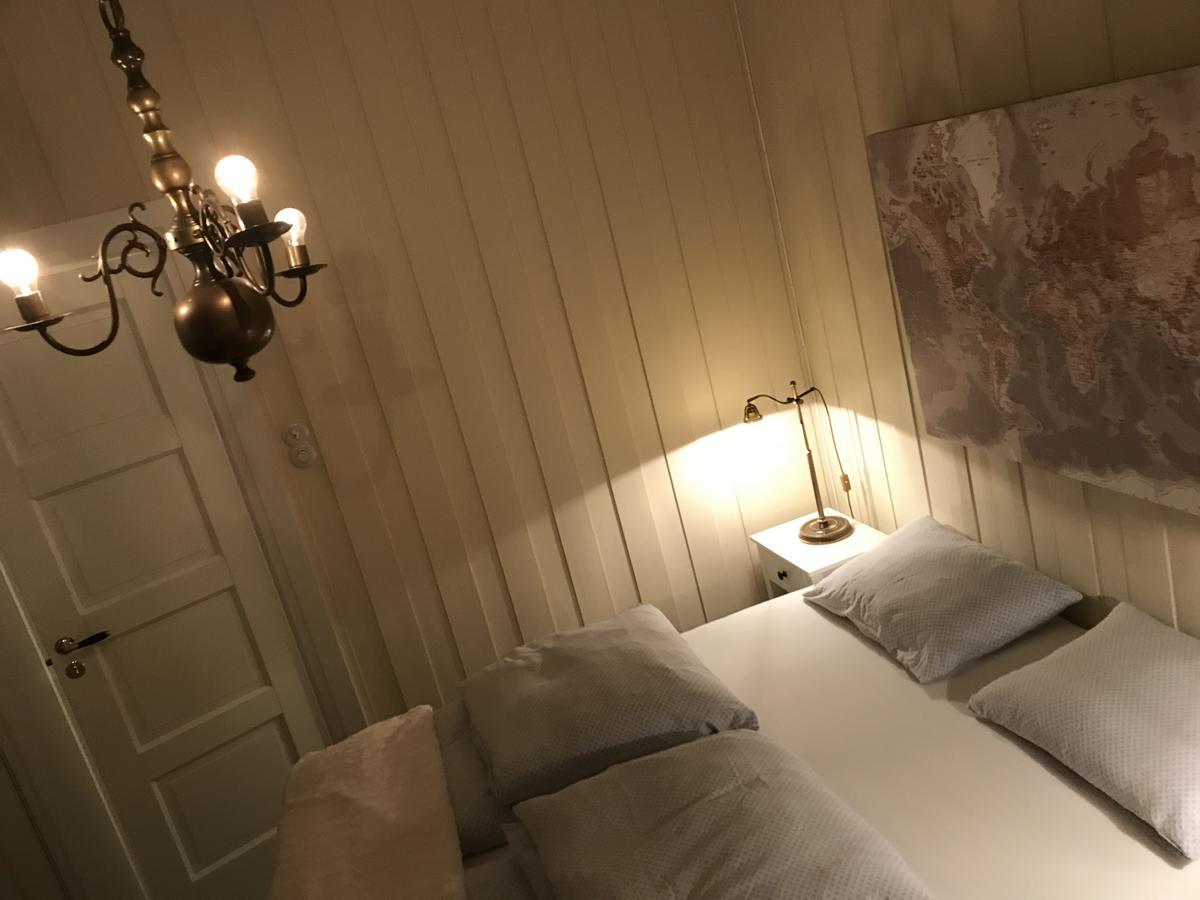 Arctic Garden Guest house Lodingen