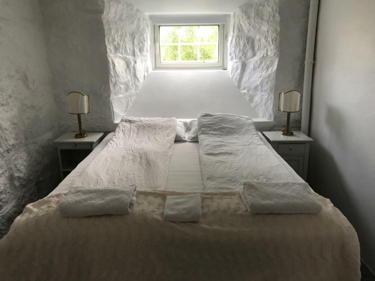 Arctic Garden Guest house Lodingen